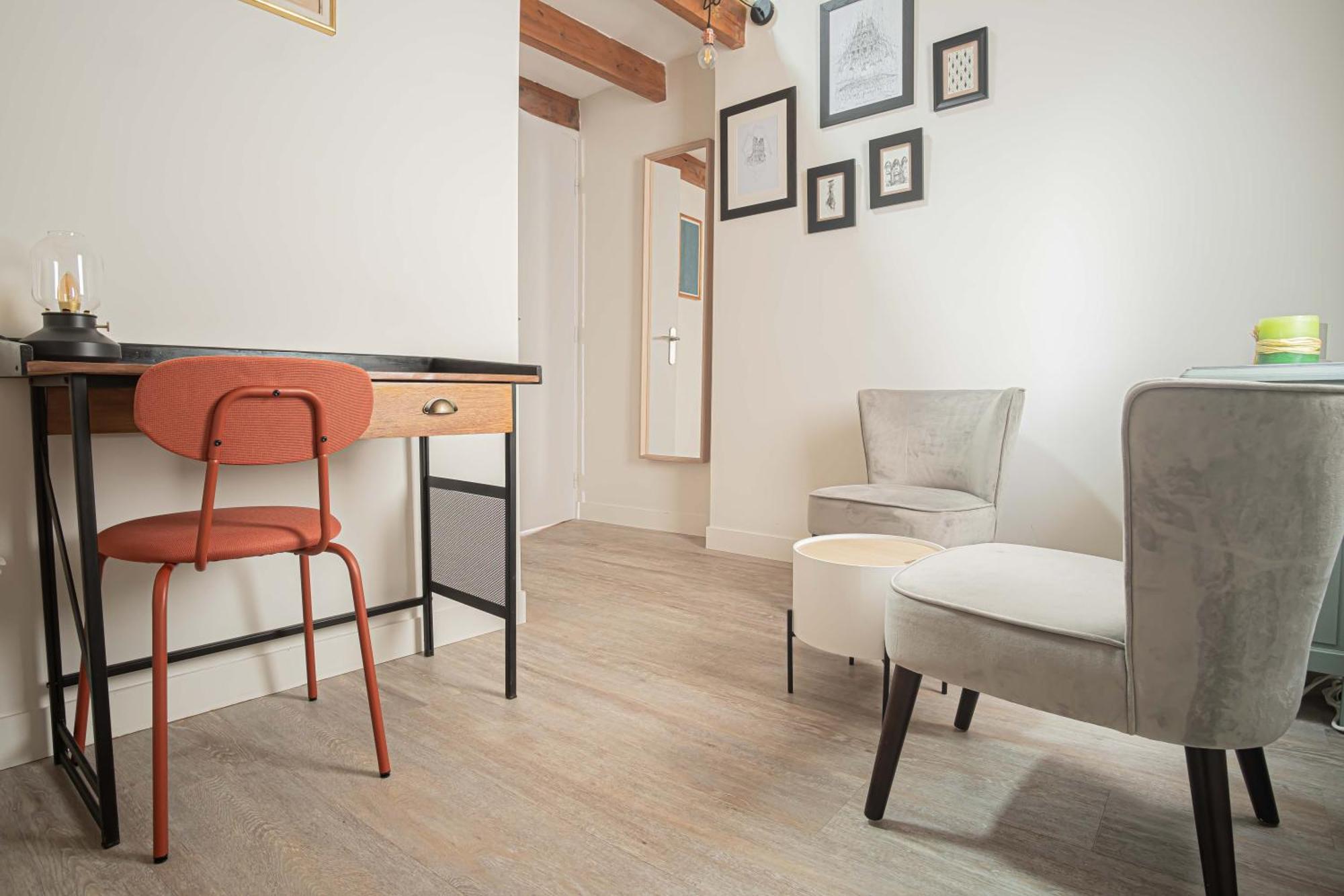 Triplex Cathedrale Parking Gratuit Appartement Reims Buitenkant foto